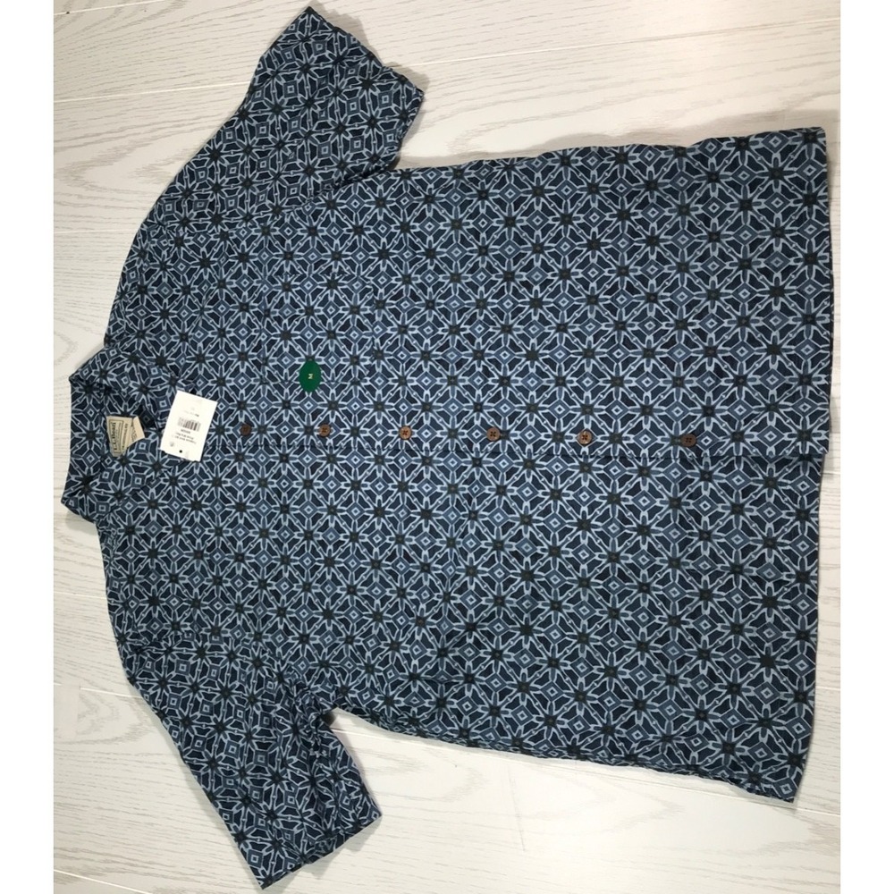 LL Bean Short Sleeve Shirt Men M Button Up Geo Print Blue Tropics Cotton New